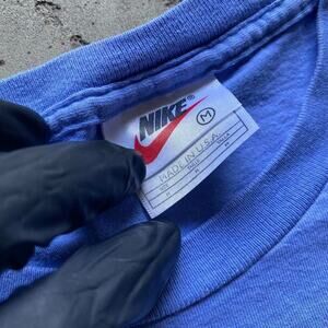 Late 90s size M made in USA NIKE Tennis Camps tee. Super clean.